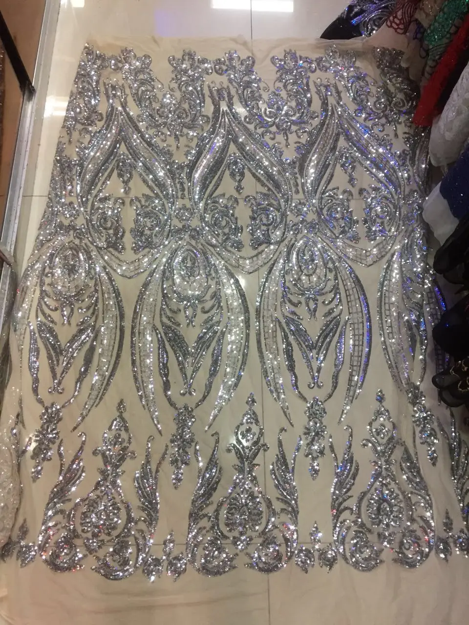 

Latest African sequins lace fabric High Quality SYJ-3152 Tulle French Lace Fabric With sequins