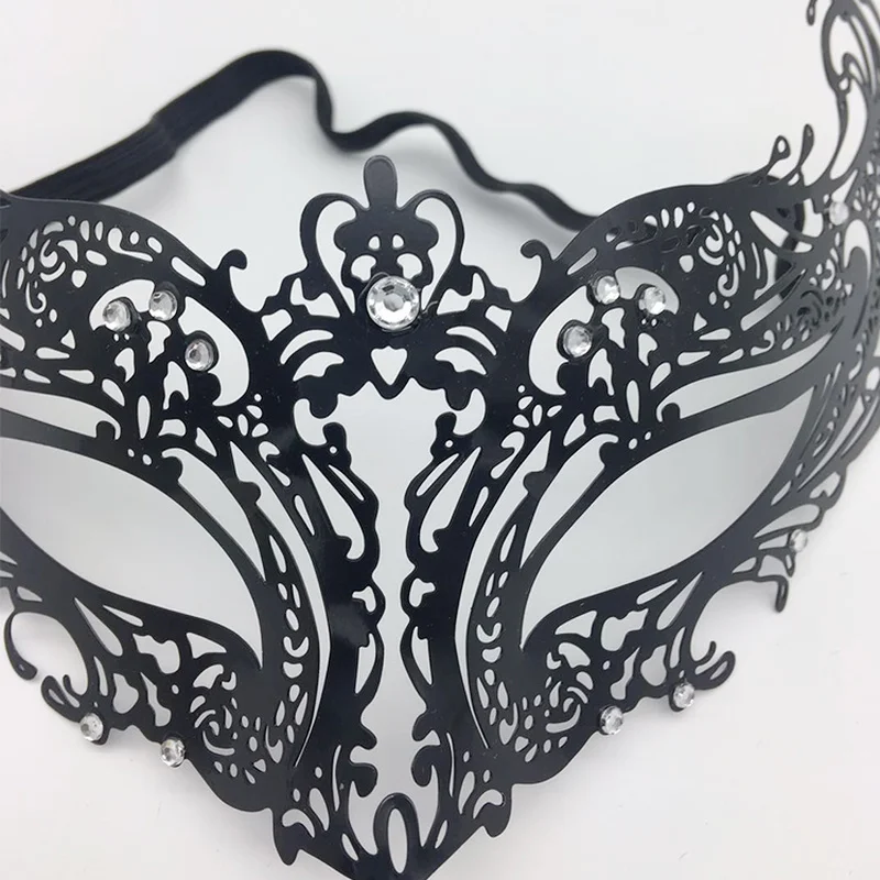 Masque pour les yeux en métal noir et Sexy pour femmes, mascarade, Costumes d'halloween, masque en diamant de carnaval, accessoire de fête, Mardi anonyme, article tendance