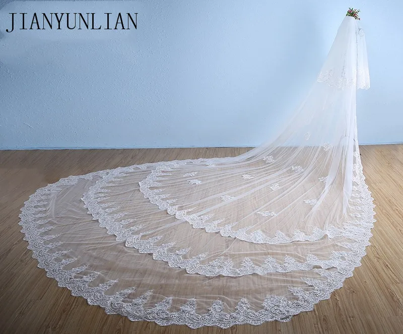 Customized Luxury 5 Meters Full Edge with Lace Bling Sequins Two Layers Long Wedding Veil with Comb Bridal Veil