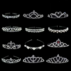 Carino Principessa Dei Capelli Dei Monili di Cerimonia Nuziale Tiara Per Le Donne Da Sposa Corone Accessori Per Capelli Perla Strass Fascia Delle Ragazze Hairbands