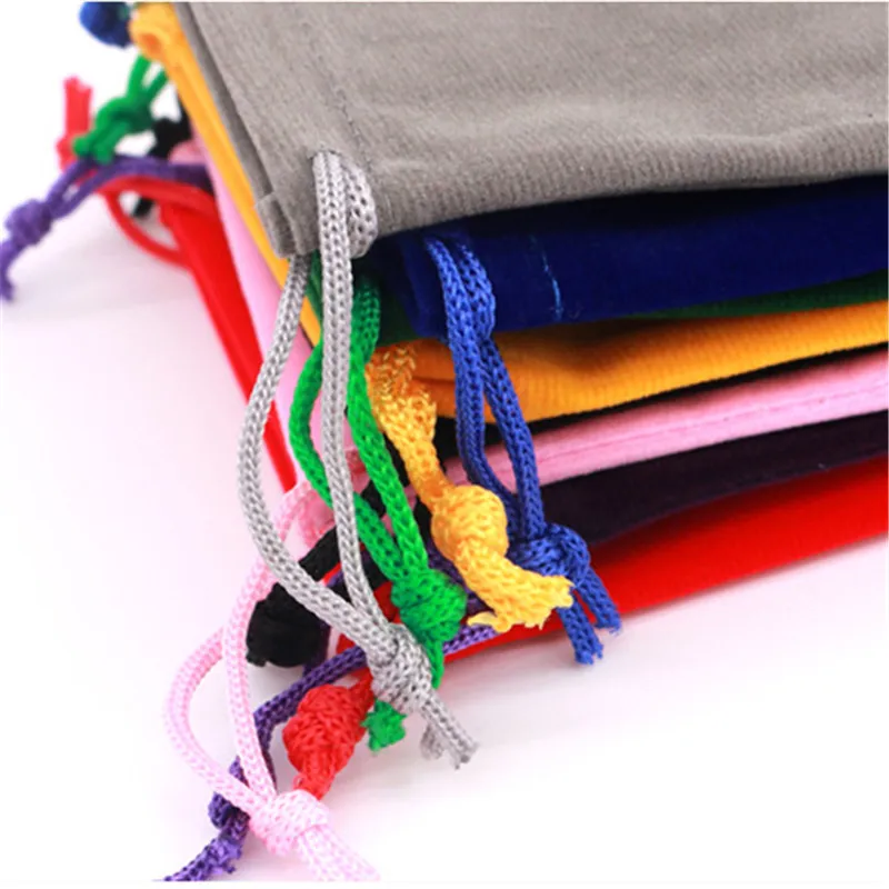 Hoge Kwaliteit 10Pcs 9*12Cm Fluwelen Dobbelstenen Zakken Voor Bordspel Kaarten Verpakking Of Dobbelstenen-Collectong zak Drawstring Pouches