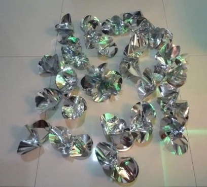 

Flowers Appearing From Empty Hand (1set=25pcs Silver Flowers) Production Flowers Magic Tricks Appearing Stage Illusion Props