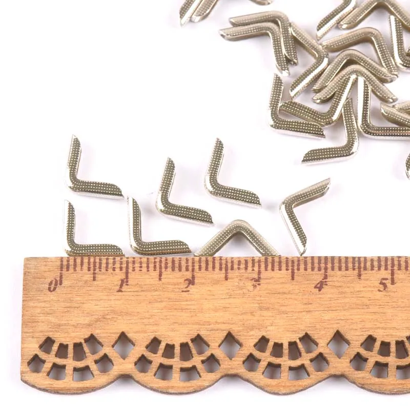 100Pcs Mini Silver Metal Book Corner Scrapbooking Albums Menus Folders Corner photo Protectors Decor Diy craft CP2254