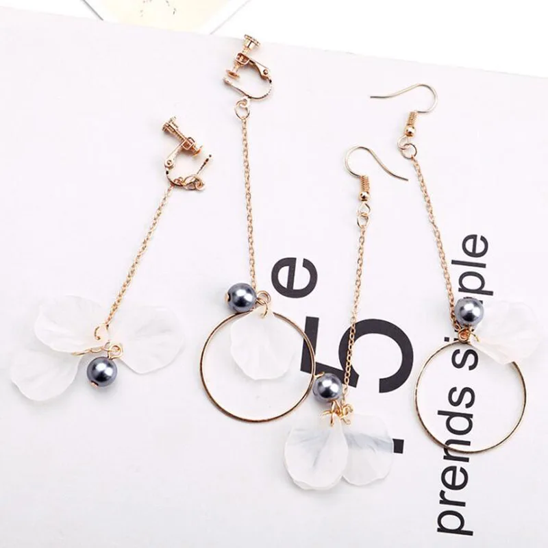 Korea Style Hot Sale Long Chain Pearl Flower Shape Clip on Earrings and Pierced Earrings for Girl Luxury Fashion Circle Earrings