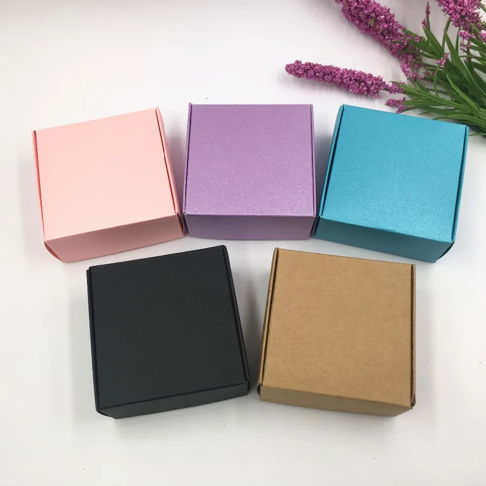 6.5*6.5*3cm 1000pcs/lot  Many colors design Paper Box cookie Macaron Chocolate Christmas Birthday Party Gifts Packaging