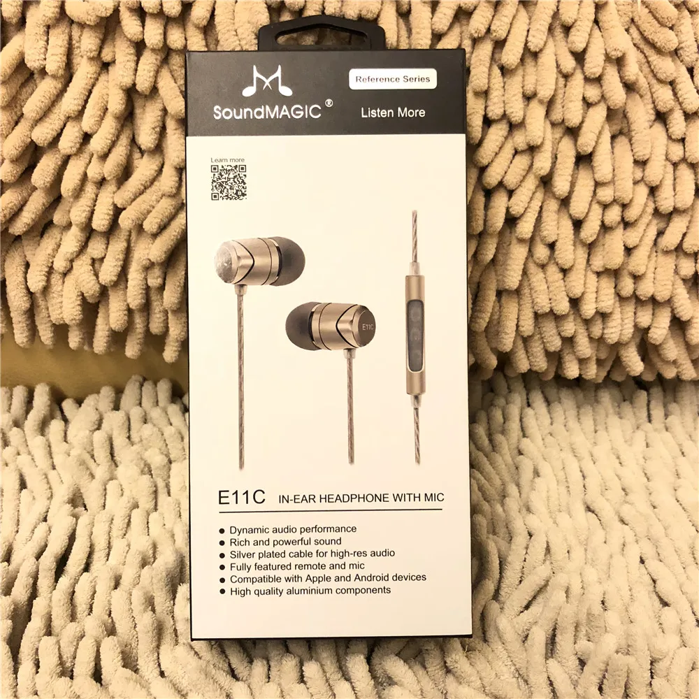 SoundMAGIC E11C Noise Isolating In-Ear Earphones with Mic & universal Remote for all smartphones