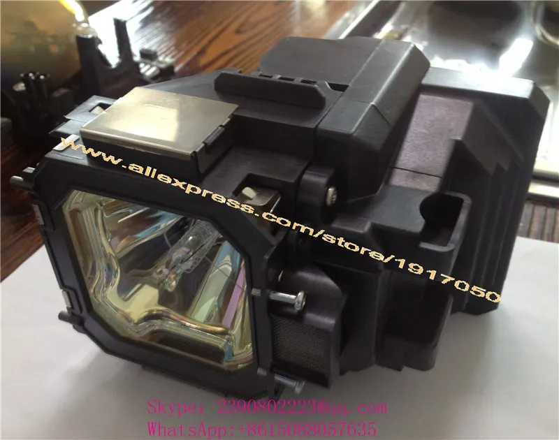 

POA-LMP105/610-330-7329 Projector Lamp For SANYO PLC-XT25 Original Bulb With Housing(P-VIP300/1.3 P22.5)