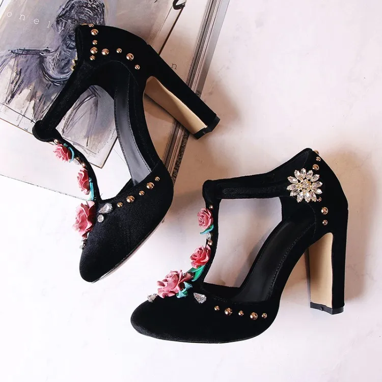 Flower Decor T-bar Pumps Wedding Mary Janes Round Toe Crystal Rivet Embellished Chunky Heel Cover Heel Woman Dress Classic Shoes