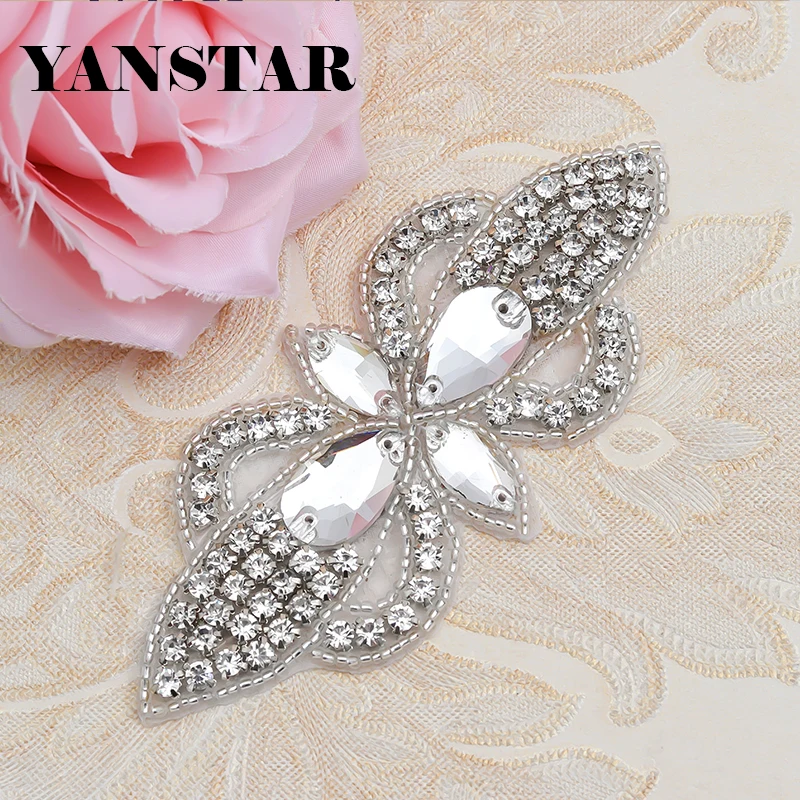 

YANSTAR (30Pcs)Wholesale Bridal Gown Sash Rhinestone Applique With Pearl Rose Gold Crystal Patch For Wedding Dress Belt YS995