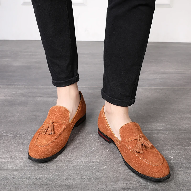 

Yomior Autumn Winter New Cow Suede Men Casual Leather Shoes Fashion Tassel Slip-on Formal Dress Shoes Big Size Wedding Oxfords