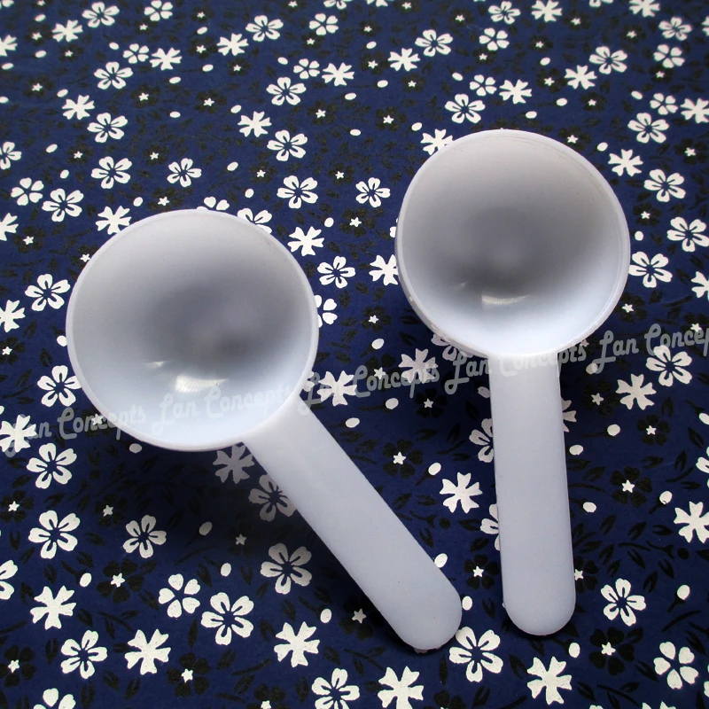 100pcs/lot 12 gram / 25ML Plastic Scoop 12g PP Measuring Spoon - 95mm X 45mm X 25mm white Free shipping