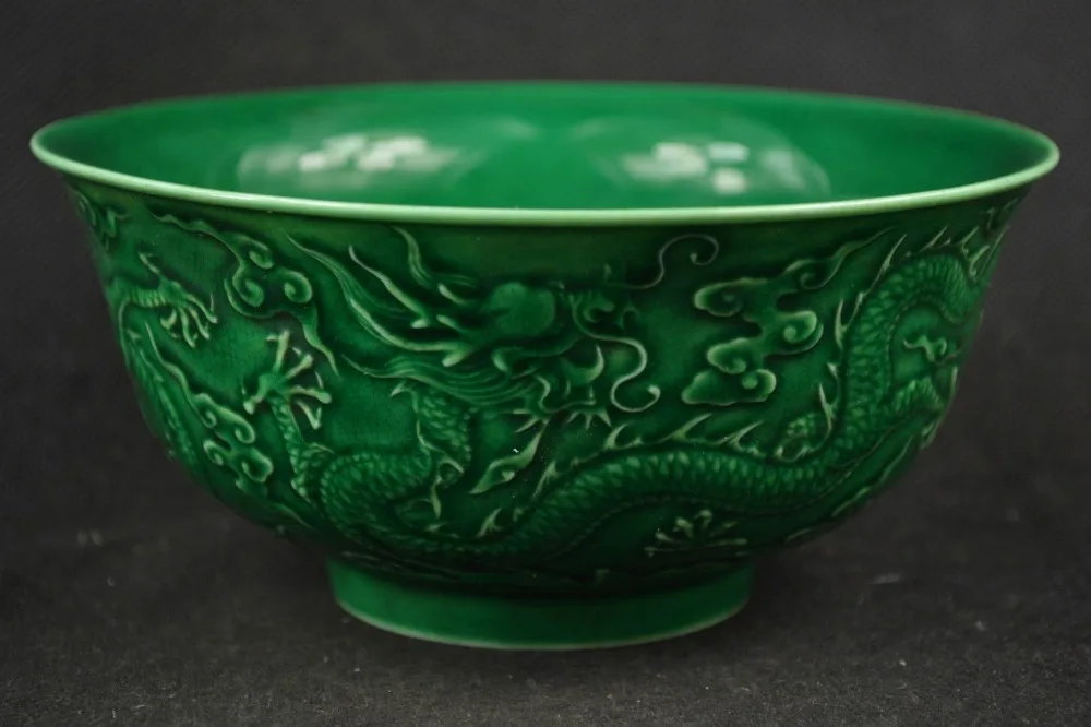 

Delicate Chinese Old Jingdezhen Porcelain Carving Vivid Fly Dragon Bowl