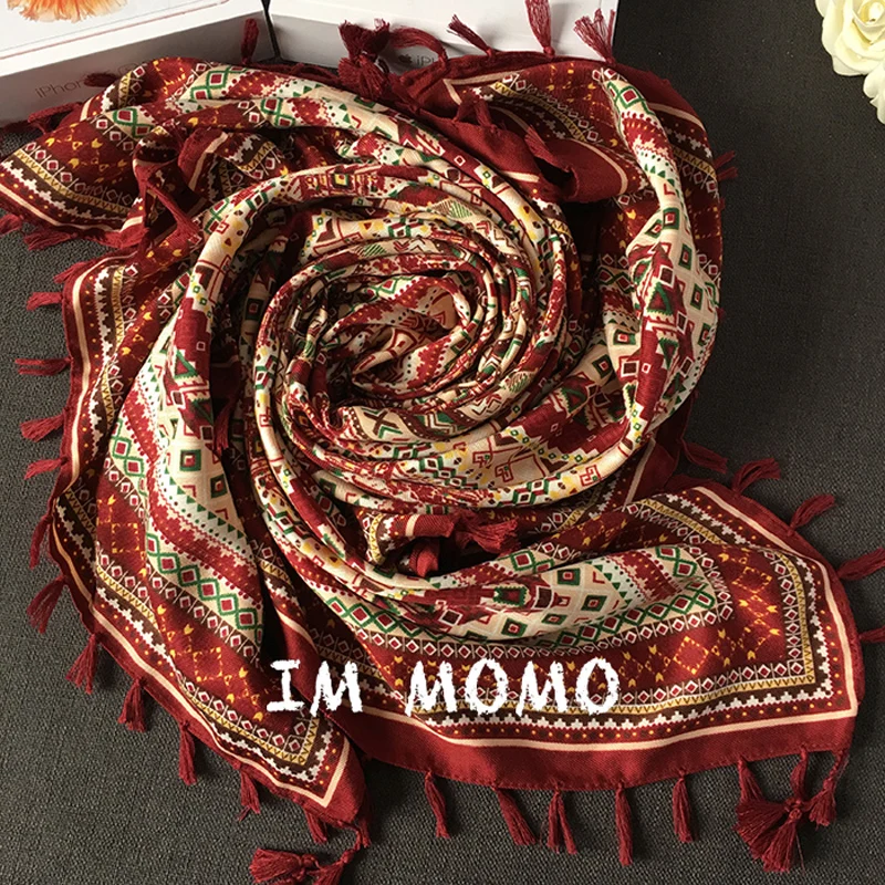 Geometria etniczna w nowym stylu marka plac Tassel bawełniany szalik hidżab szal dla kobiet Foulard moda Bandana i Pashmina 110*110CM