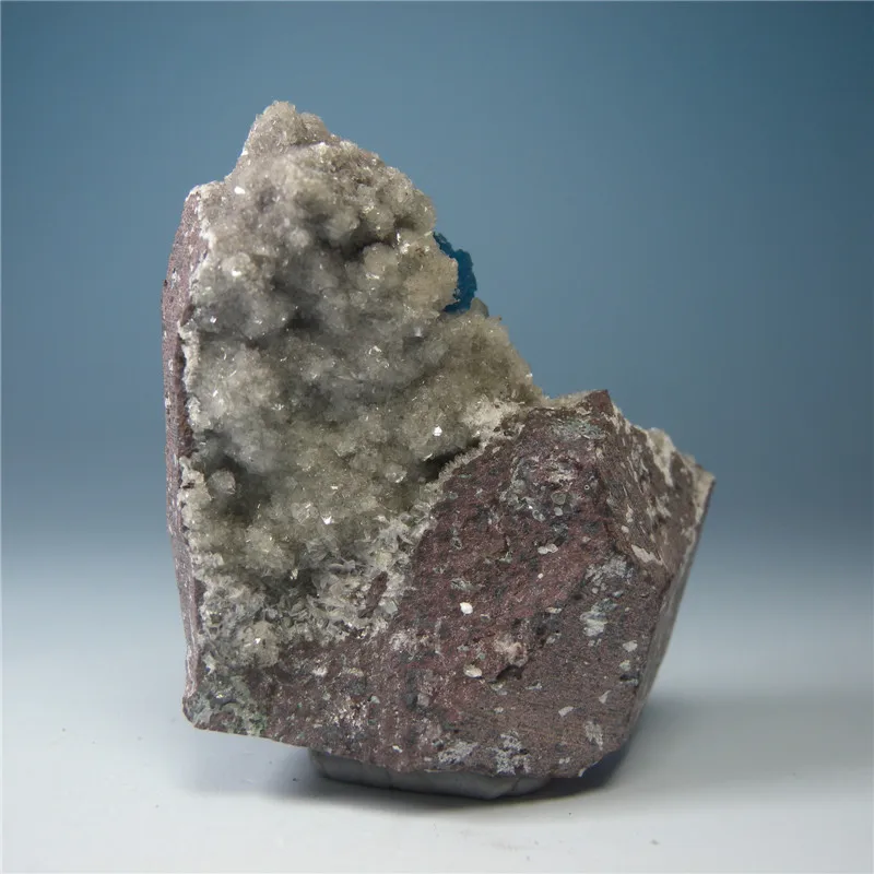 India's foreign mineral mineral water natural Kistler silicon vanadium calcium stone blue mineral ore rare new standard