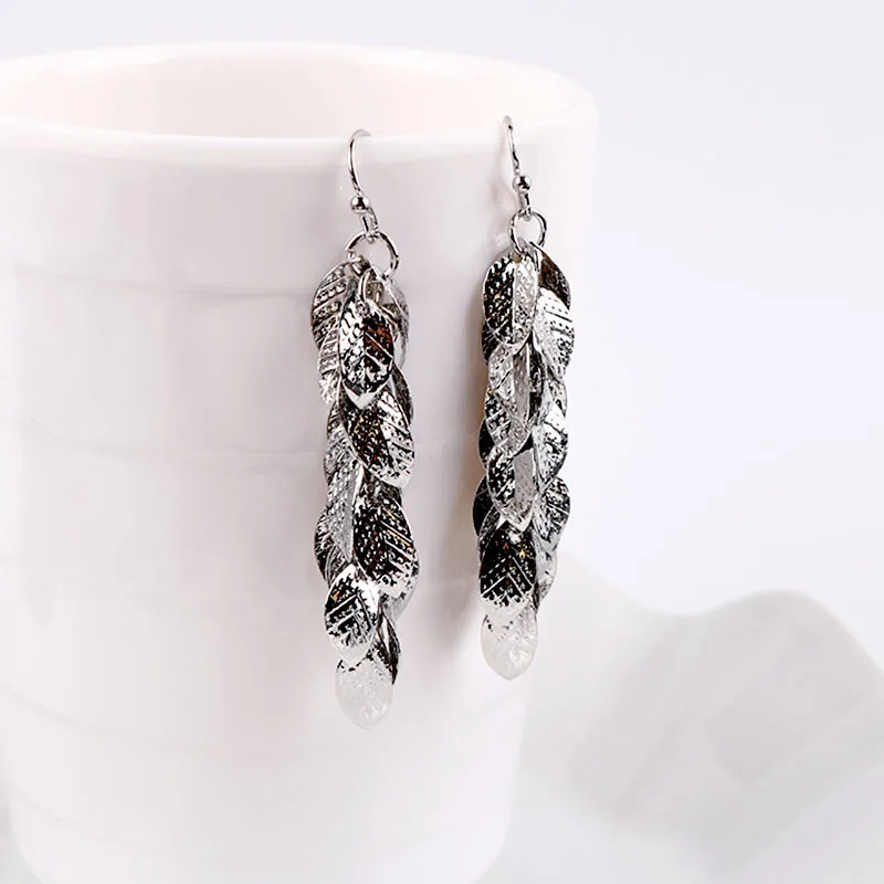 NEW Style Vintage Leaves Sequins Long String Clip Earrings No Pierced for Women Elegant  Ear Clip Best Selling 2018 Products