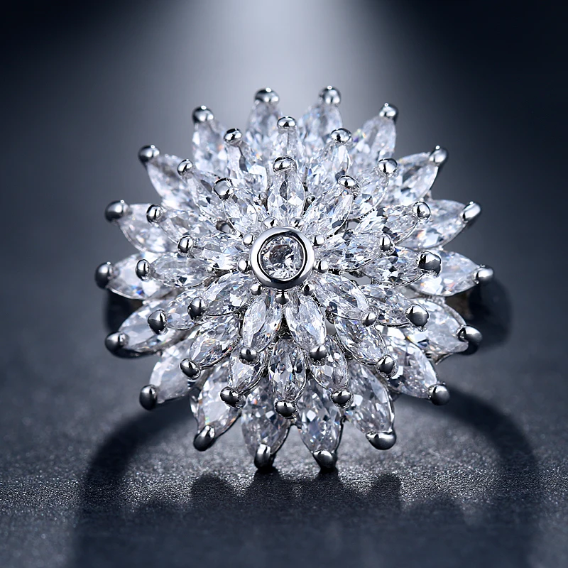 EMMAYA Flash AAA Cz Crystal Jewelry Trendy Flower Shape Finger Rings for Women Wholesale