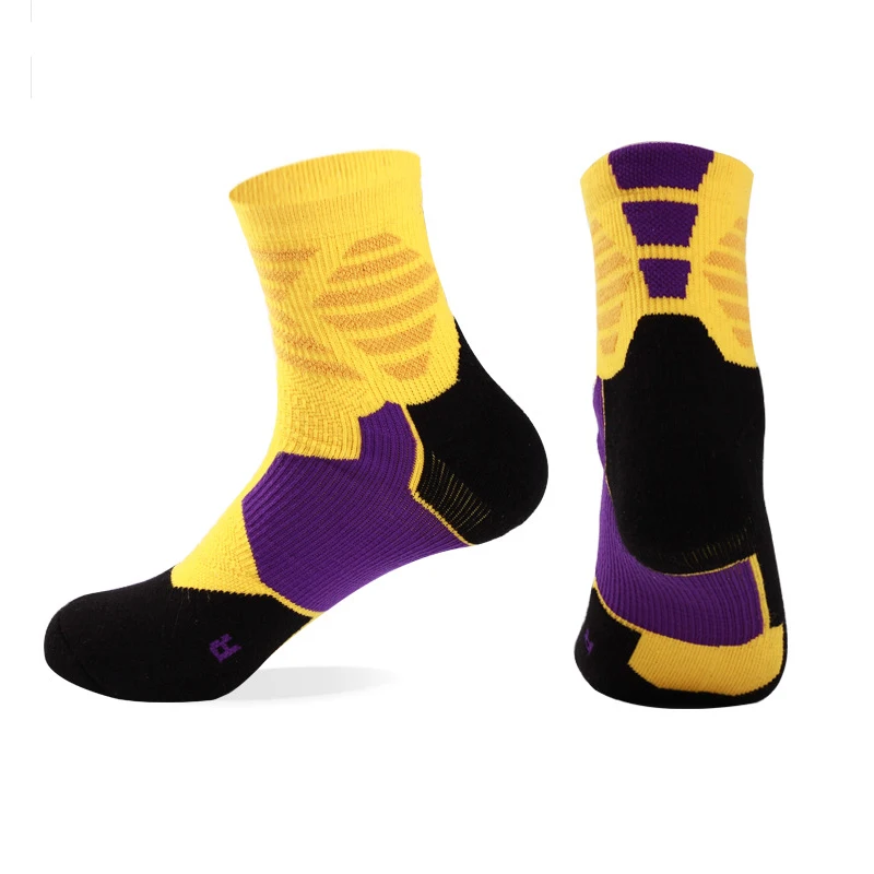 

Brothock Basketball socks elite sports socks Men cotton left and right feet thick mid calf knee high cotton non-slip pull socks