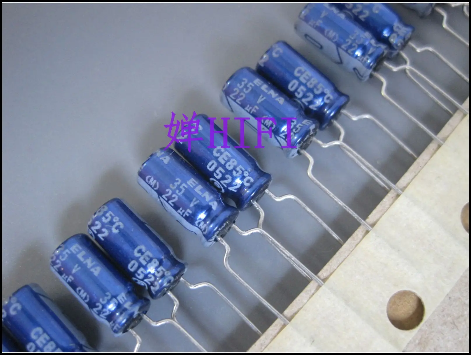 

2020 hot sale 20PCS/50PCS ELNA original RE3 blue robe electrolytic capacitor 35v22uf 5x11 free shipping