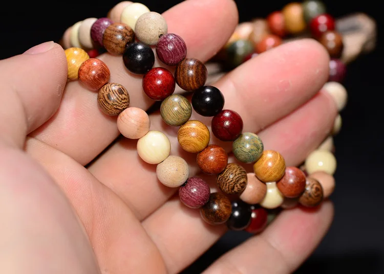 108*6mm/8mm Sandalwood Tibetan Buddhist Prayer BeadsYoga Buddha Mala Rosary Wooden Charm Bracelet Women and Men Jewelry