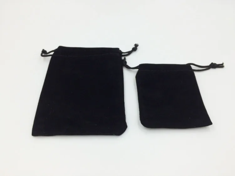 Pochettes en velours pour bijoux, 20 pièces, 7x9cm, sacs noirs pour l'emballage de cadeaux, pochettes de bijoux faits à la main pour femmes, sac en flanelle, sac à cordon