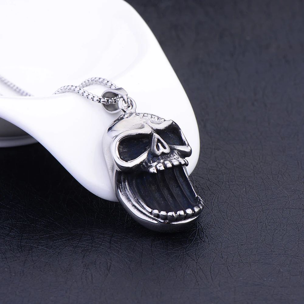 Hot Sale Creative Titanium Steel Open Beer Bottle Skull Pendant Necklace Punk Rock Men's Party Jewelry Brothers Father Gift