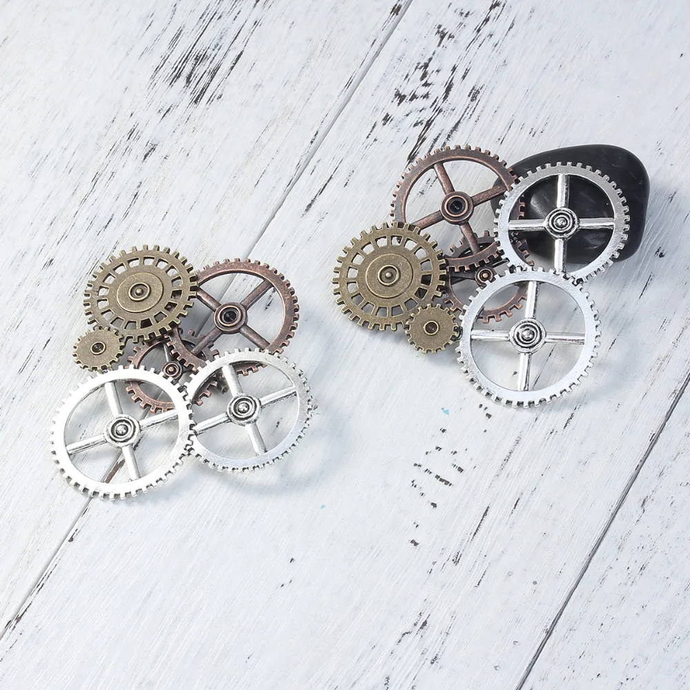 DoreenBeads Zinc Based Alloy Silver Color & Antique Copper Steampunk Pin Brooches Gears Hollow 78mm x 78mm(3 1/8\