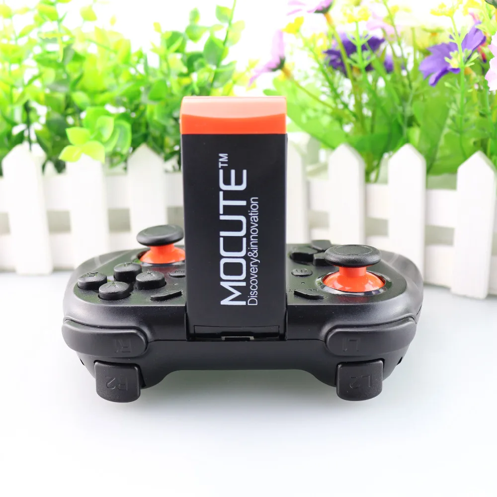 MOCUTE 050 VR Game Pad Controller Joystick Android Selfie telecomando otturatore Gamepad per PC Smart Phone + supporto
