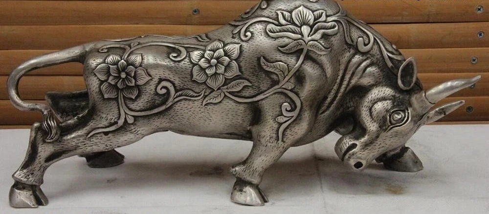 Chinese White Copper Silver Lotus Zodiac Year Ox Oxen Cattle Bull Bovine Statue