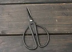 forged steel 121mm length carbon scissors tradtional handmade vintage scissors factory wholesale