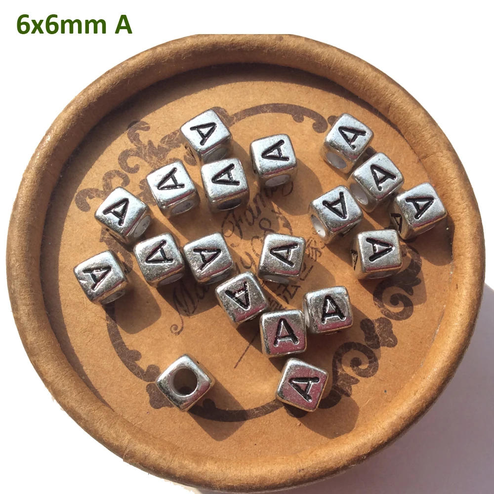 2600pcs 6mm Acrylic Silver letra r plateada Cube Single Alphabet A B C D E F G H I J K L M N O P Q R S T TO Z Letter E Charm