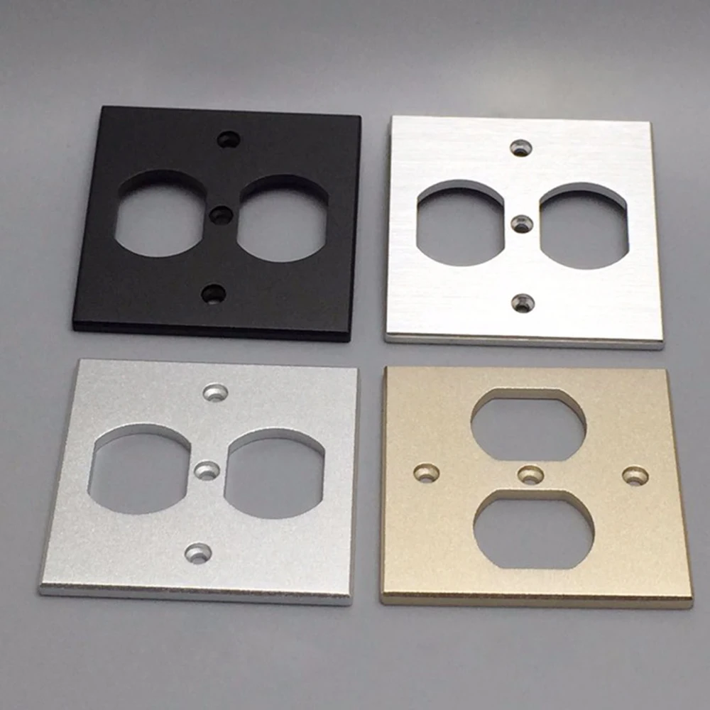 Розетка переменного тока 8,5x8,5 см, золотистая/Серебристая/черная