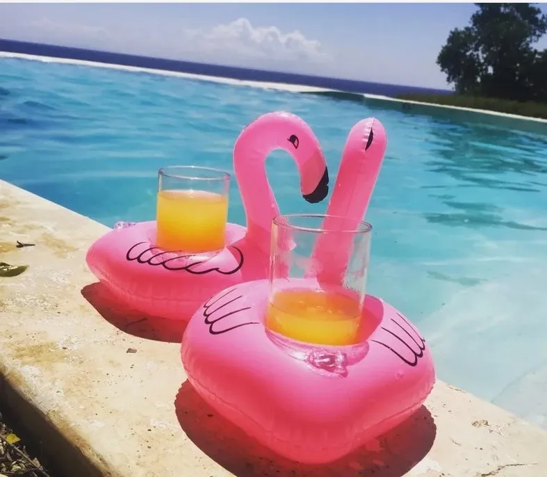 2017 New 5Pcs/Lot Mini Cute Pink Flamingo Floating Inflatable Drink Can Holder Pool Bath Toy Pool Swim Ring Water Fun Pool Toys