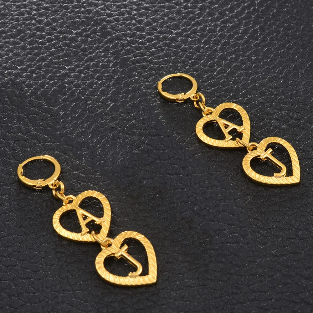 Anniyo Orecchini con lettere personalizzate per donna Ragazza Personalizza Orecchini iniziali con alfabeto Gioielli a forma di cuore personalizzati