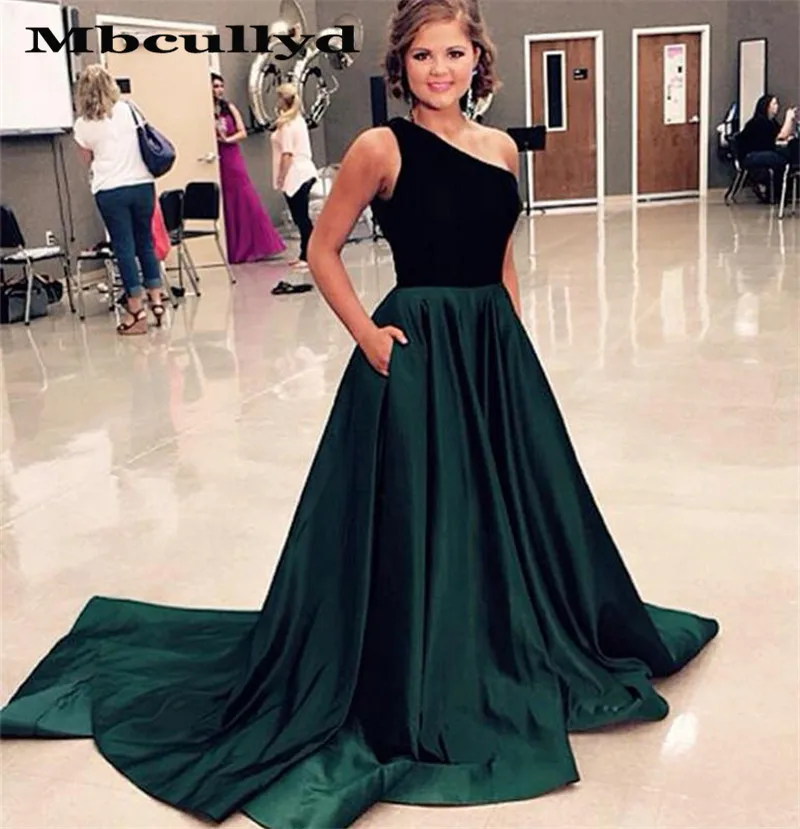 

Mbcullyd One Shoulder Long Prom Dresses 2023 Sexy Backless Formal Sweep Train Evening Dress Party Gown Plus Size robe de soiree