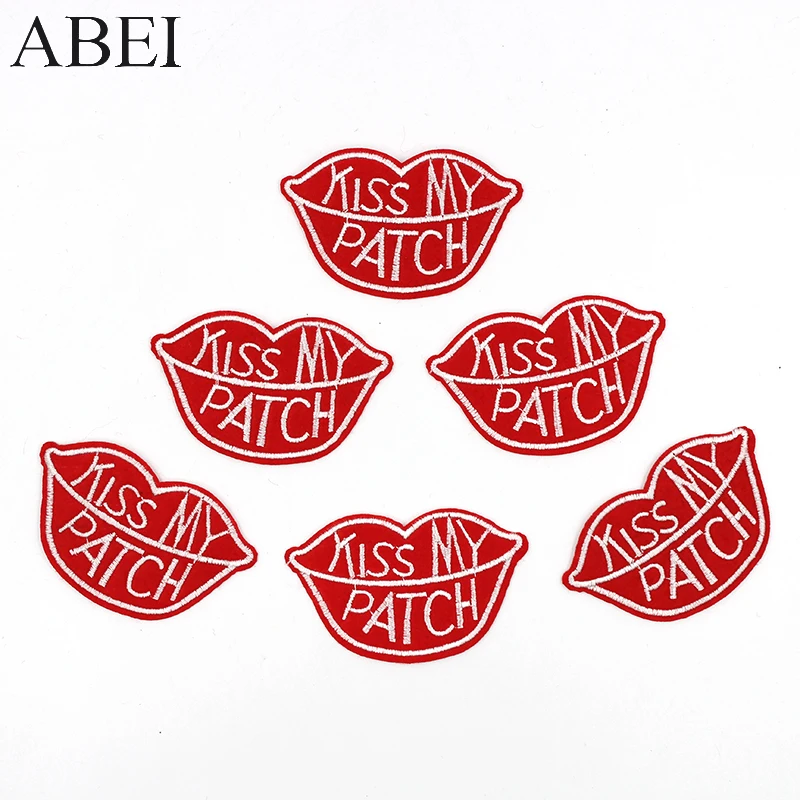 10 pz/lotto Ricamato BACIARE IL MIO Motivo Distintivo PATCH Appliques cucito FAI da TE Adesivi Abbigliamento Ferro Sul appliqued borse Jeans