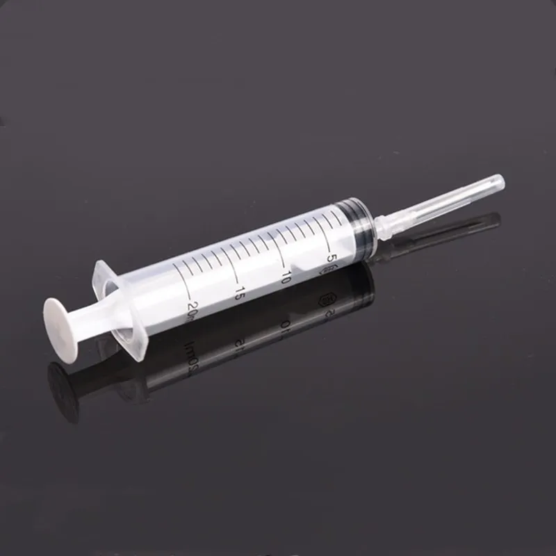 50 pcs 20 ml Syringes Plastic Sterile Syringe With Pointed Tip Needle And Storage Cap For Feeding child or pet