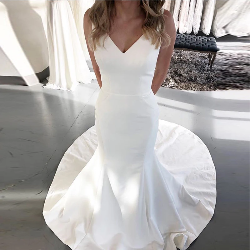 V-neck Simple Wedding Dresses Sleeveless White Ivory Mermaid Satin Vestidos De Noiva Backless Bridal Dresses With Chapel Train