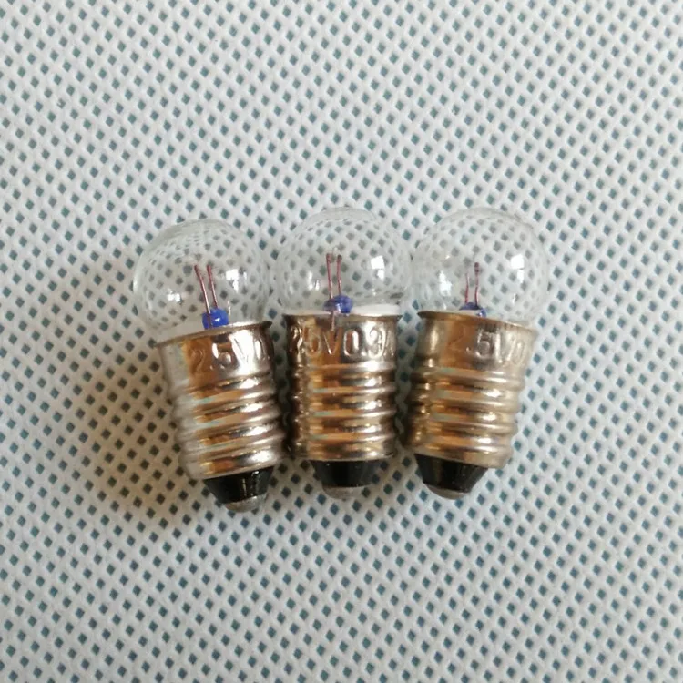 A small lamps 3.8V screw bulb student physical electrical experimental instrument old 