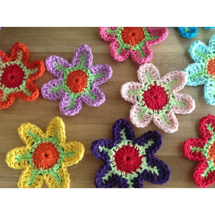 Multicolor 50PCS/LOT 6cm Handmade Girl Head Wear Accessories Clothes Appliqued DIY Cotton Crochet Doily Patches Wedding Gift