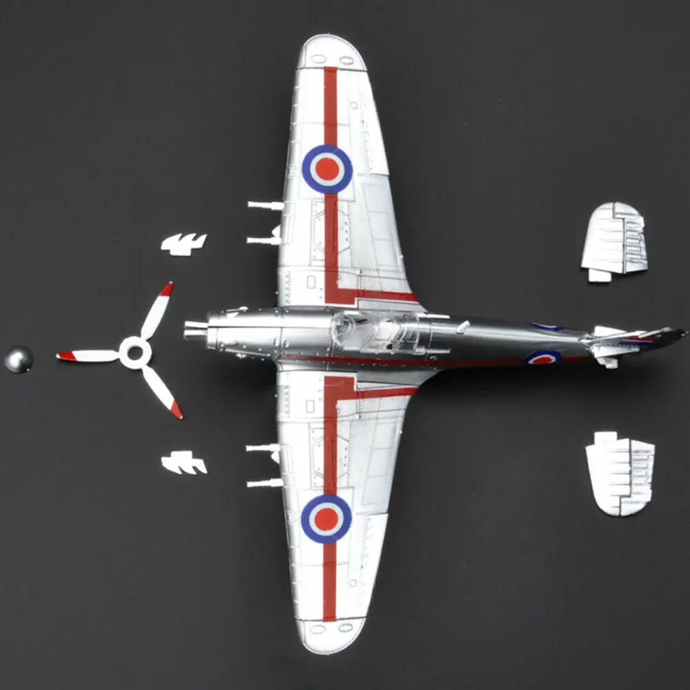 1:48 British Hurricane Fighter Model Assembly Plastic Model Toys Building Bricks Random Color