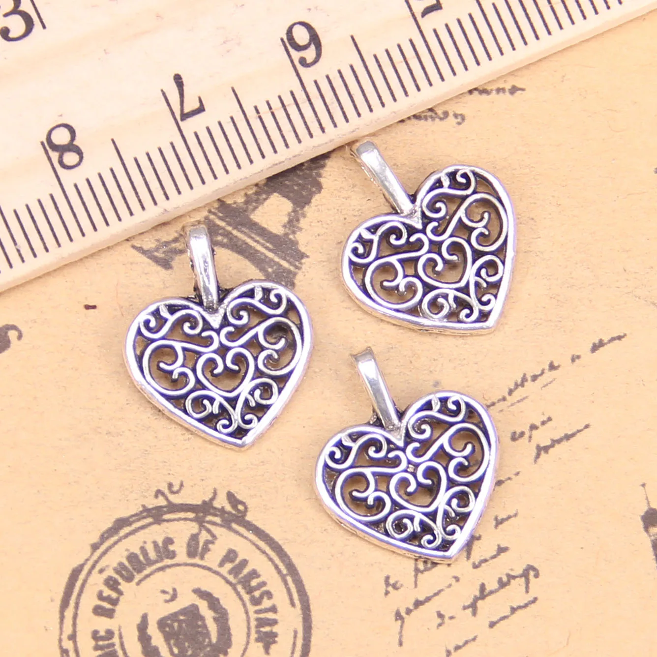 192pcs Jewelry Charms hollow lovely heart 16x14mm Antique Silver Plated Pendants Making DIY Handmade Tibetan Silver Jewelry