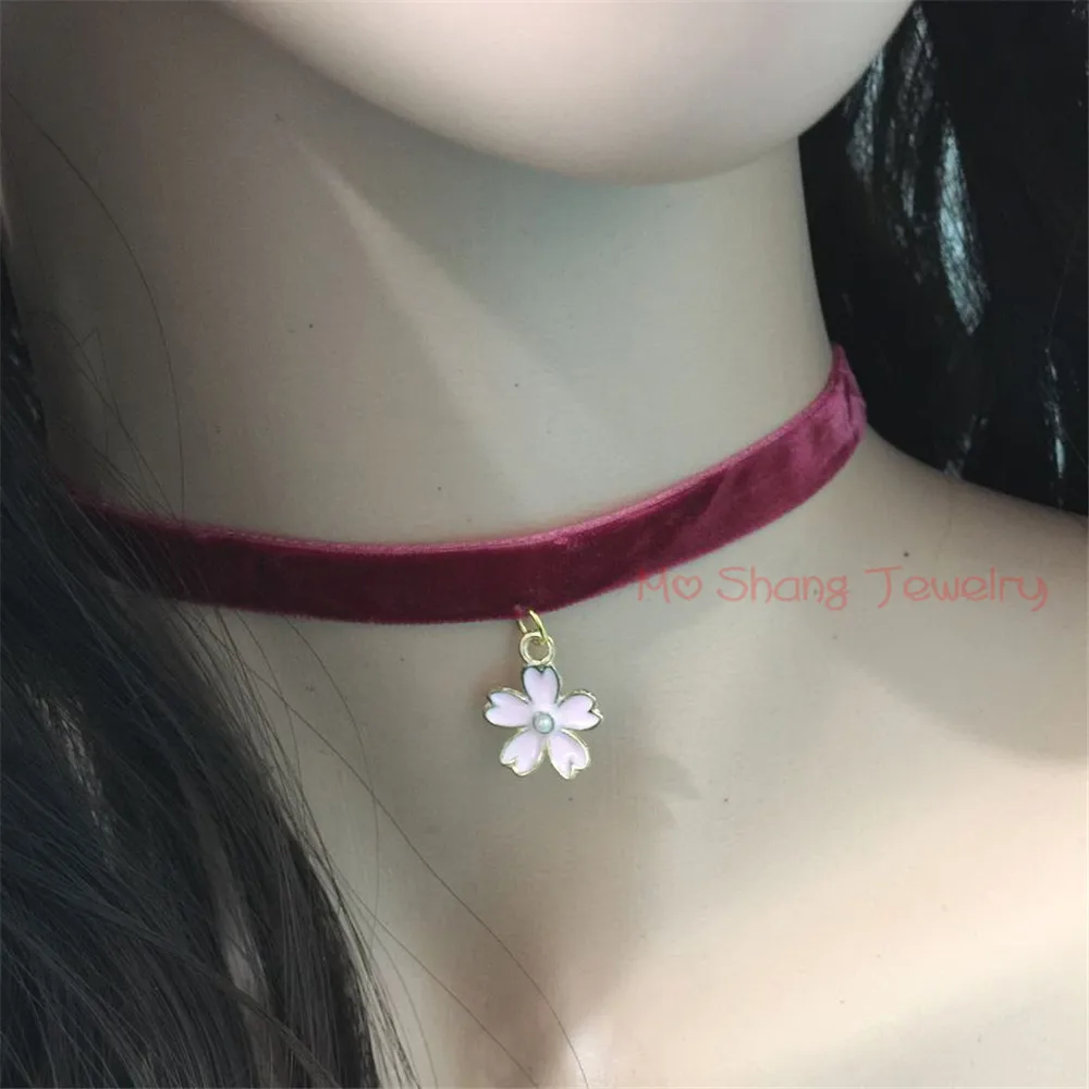 New Black Velvet Choker Necklace 90\'s Women Plain Ribbon With Cherry Blossoms Gothic Handmade Retro Jewelry
