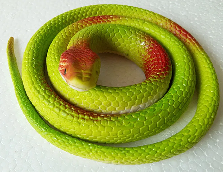 70cm Green Halloween Realistic Soft Rubber Toy Snake Safari Garden Props Joke Prank Gift Novelty and Gag Playing Jokes Toys