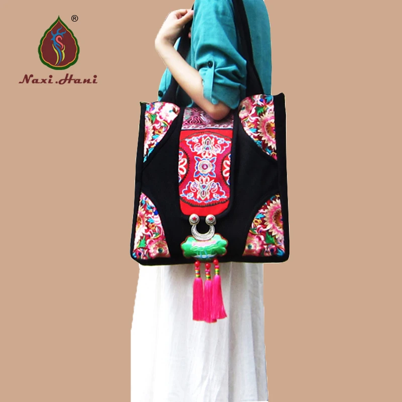 

Vintage women's Handbag Black canvas embroidered bag Fashion Large Ethnic bags women Shoulder messenger bag
