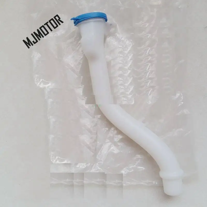 Windscreen Wiper Blow tank pipe with cap water plastic pipe for Chinese SAIC ROEWE MG3 Auto car motor parts 30004371