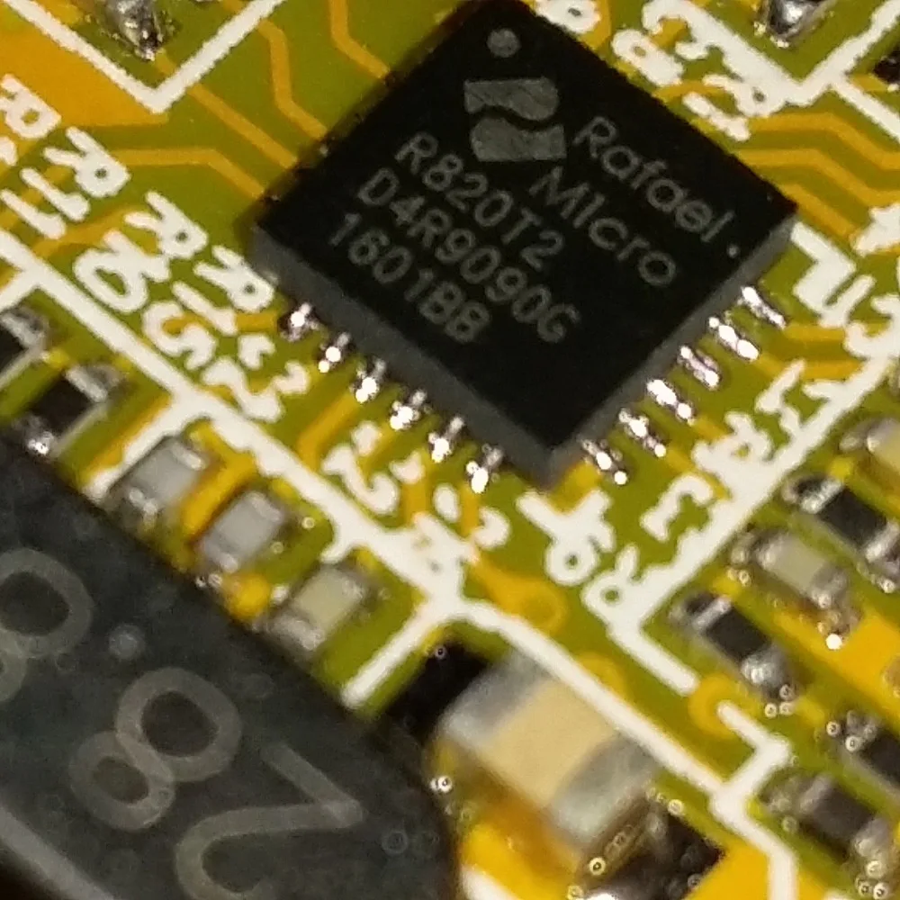 Windows,linux,mac用のrtlhdsdrおよびrafaelmicro r820t2を搭載した最高のrtl sdrドングル,無料ソフトウェア