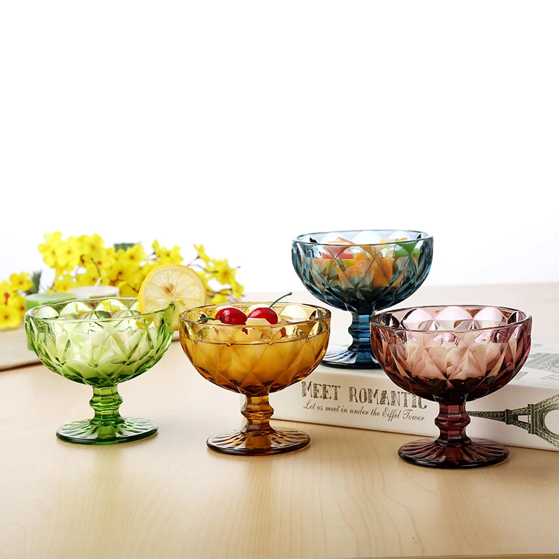 4Pcs/set Multicolour Relief Ice Cream Glass Cup Color Goblets Milkshake Juice Glass Whiskey Cups Sculpture Juice Glass Goblet