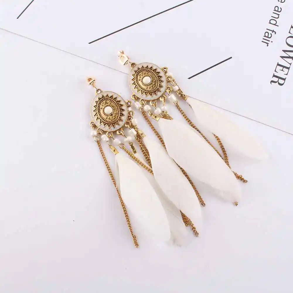 Pendientes bohemios de plumas esmaltadas para mujer, aretes largos con borla, sin Piercing, bisutería femenina, 2018