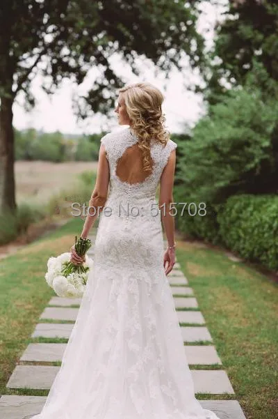 V Neck Lace Backless Wedding Dresses Cap Sleeve Court Train Garden Vintage Appliques Lace Bridal Gowns Custom Free Shipping