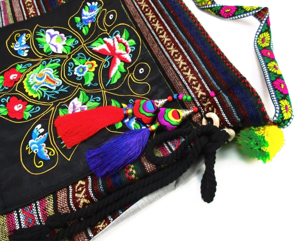 Vintage Ethnic Shoulder Hobo Hippie Embroidery Floral Cross Body Purse Bag Hmong Boho Handmade TapestrySYS-560